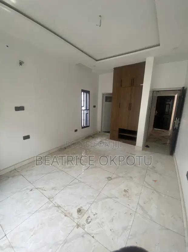 2 Bedroom Block of Flats for Rent a Kubwa - 1