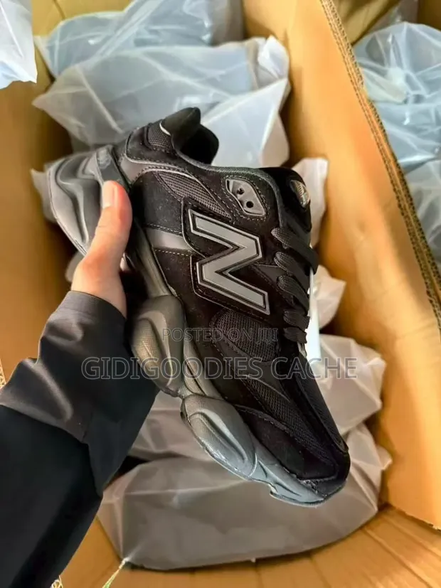 New Balance Chunky Sneakers - Men's Size 41-45 - 1