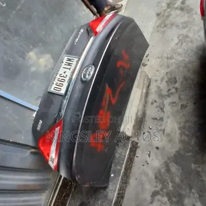 Toyota Camry 2015 Boot