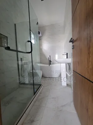 4 Bedroom Duplex for Sale in Magodo GRA Phase 1