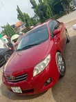 Toyota Corolla 2010 Red - 2