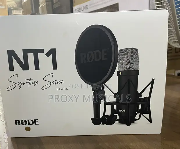 Røde NT1 Signature Series Studio Condenser Microphone - 1