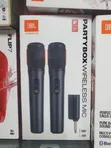 JBL Partybox Wayar Kyauta Microphone - 1
