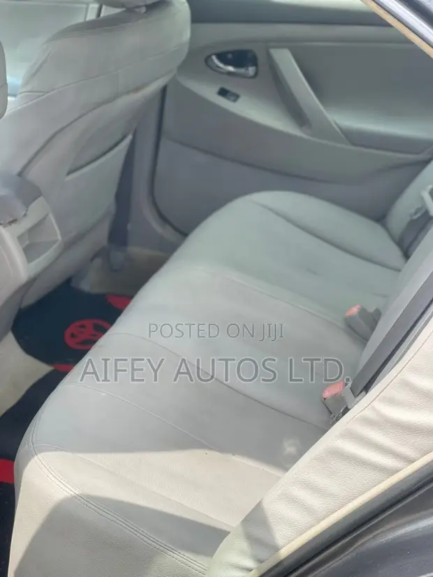 Toyota Camry 2008 Gray - 1