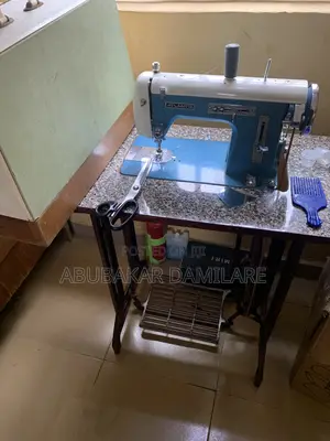 New Industrial Sewing Machine with Multiple Stitches