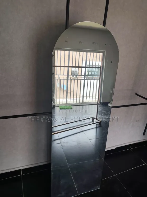 Tempered Glass Mirror - Used - 1