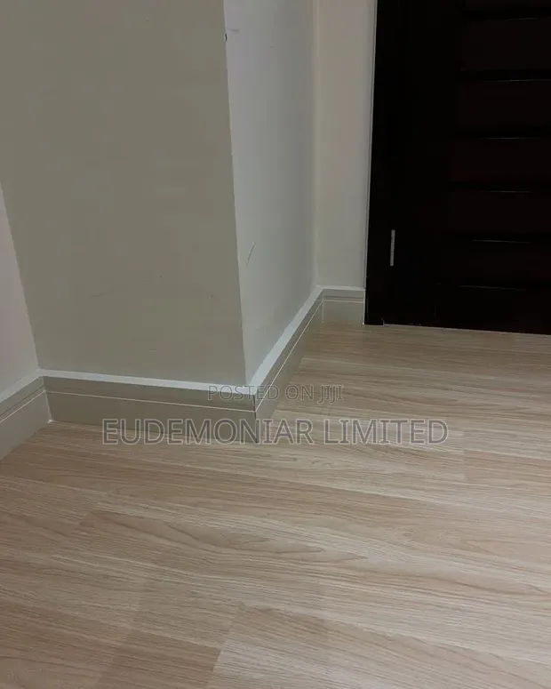 SPC Flooring Design & Installation Services - 1