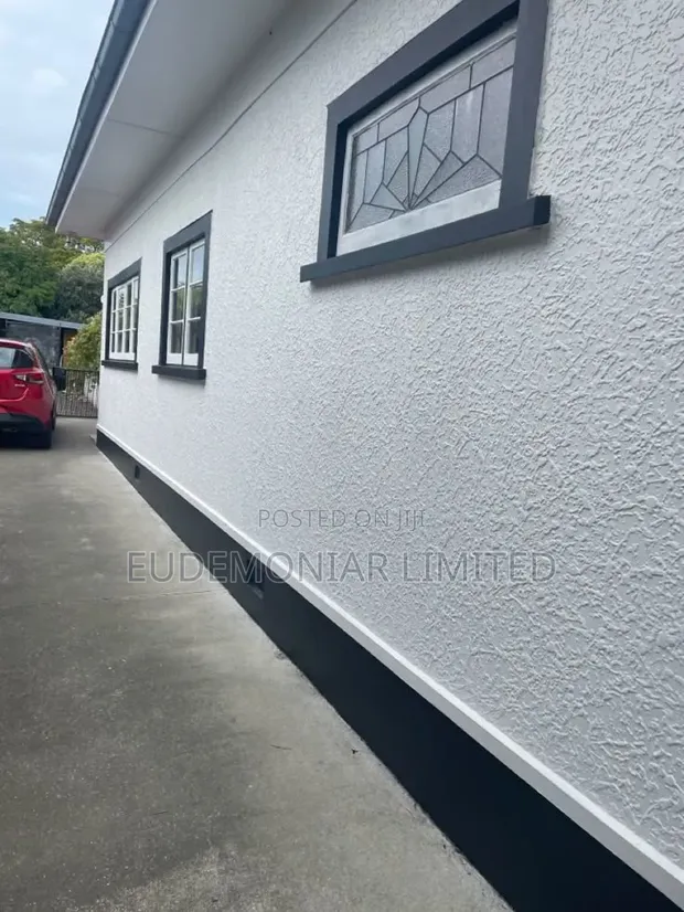 Professional Wall Leveling & Screeding Service - 1