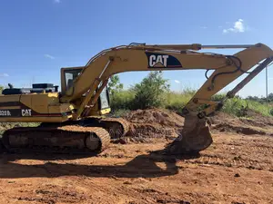 CAT 320 Excavator don Hayarwa
