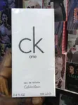 Calvin Klein Eau de Parfum Spray - 1