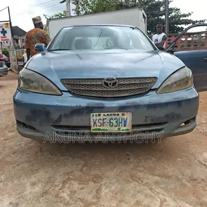 Toyota Camry 2004 Green