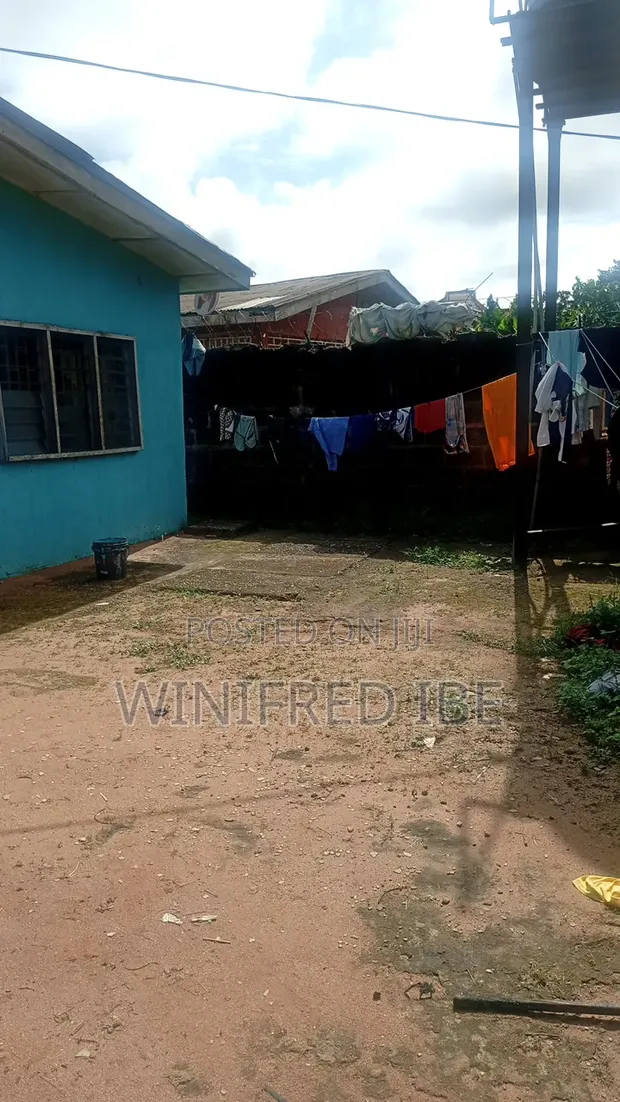 10-Room Block of Flats for Sale in Ekosodin, Benin City - 1