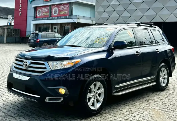 2013 Toyota Highlander Limited Edition - 1