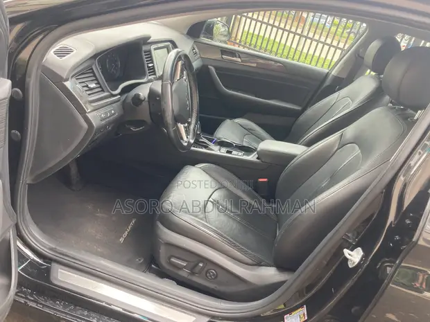 Hyundai Sonata 2019 Black - 1