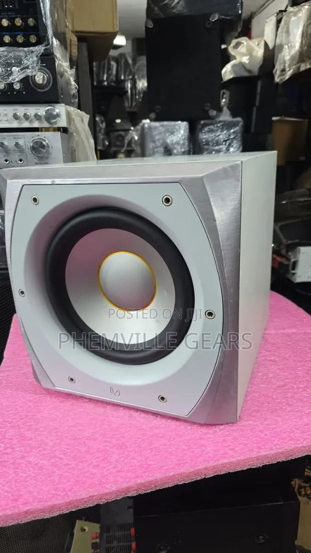 UK Used Infinity Sub 100 Amplifier - 1