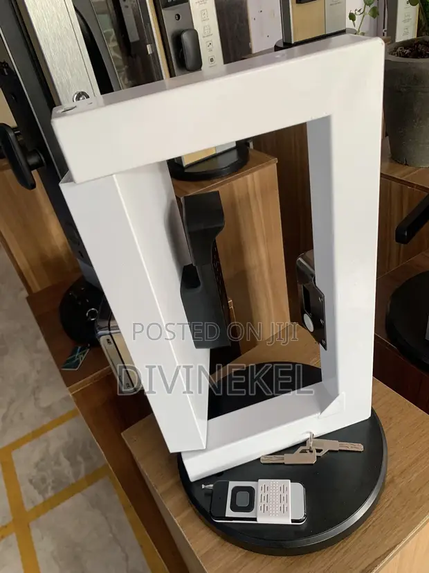 Smart Fortress Fang Lock Door Lock - 1