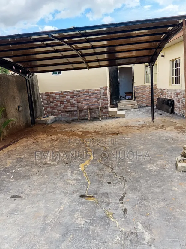 Secure Drive Carport - Modern & Durable - 1