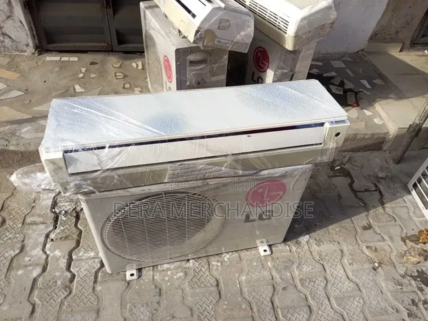 First Grade Fairly Used LG Air Conditioner 1.5hp - 1