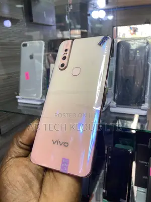 Vivo V15 256GB Ruwan Zinariya