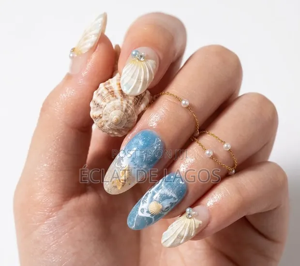 Almond Press-On Nails - Matsakaicin Girma - 1