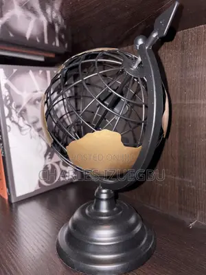 Kwallon Duniya na Karfe na Bronze - Tsawon 28cm