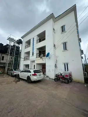 Gidaje 6 na Bedroom a Cedarwood Estate, Port Harcourt