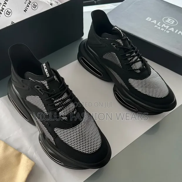 Luxury Balmain Men's Black Leather Sneakers - 1
