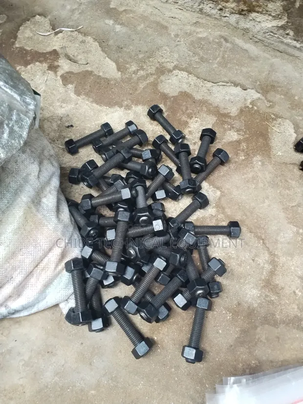 5/8" x 90mm Stud Bolt and Nut, B7 Grade - 1