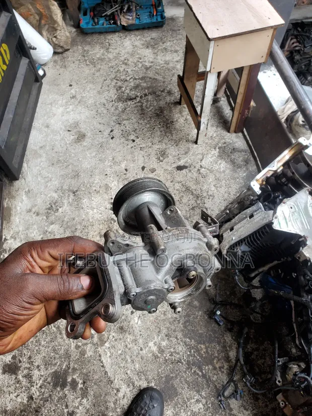Jeep Wrangler/Cherokee 2.0L Water Pump (Used) - 1
