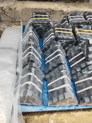 1 1/8" x 200mm Stud Bolt and Nut B7