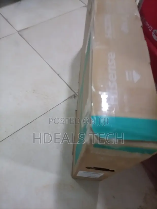 Hisense 32-Inch Smart LED TV - 1