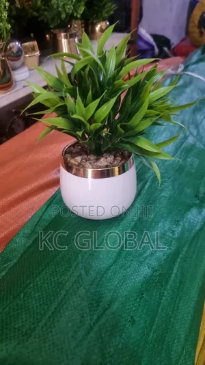 Decorative Table Flower - Brand New