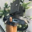 Karamar Akwatin Kyauta da 'Yar Hannu da Bel ɗin da aka Sa wa Suna - 2
