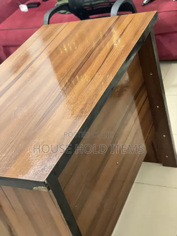 Teburin Ofis Mai Aljihu Biyu - 1