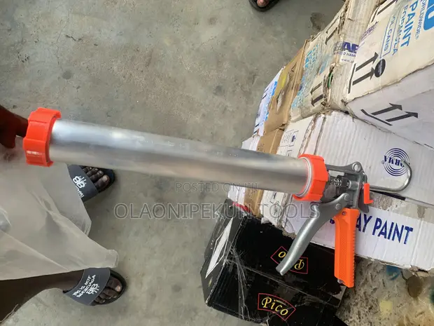 Manual Aluminum Sausage Caulking Gun - Brand New - 1