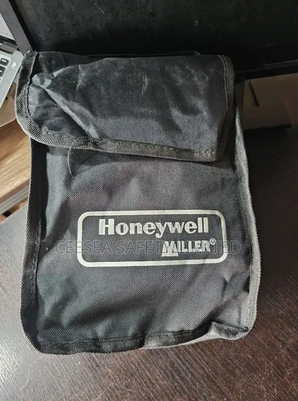 Honeywell Full Body Safety Harness Fall Protection Kit (L/XL) - 1