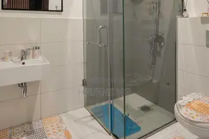 Gidan Kwana na 1-Bedroom na Alfarma don Hayar Gaggawa a Lekki Phase 1