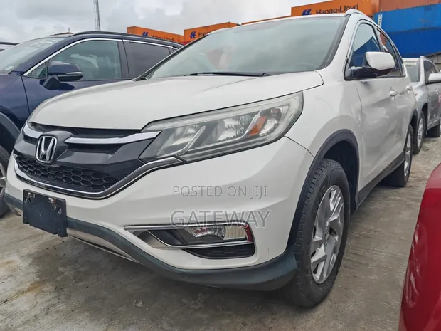 Honda CR-V 2015 White - 1