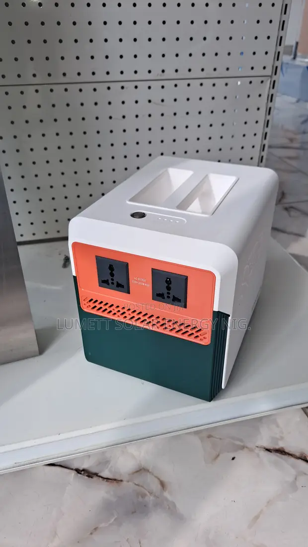 Cola 1000 Pro 1KWH 300W Solar Power Station - 1