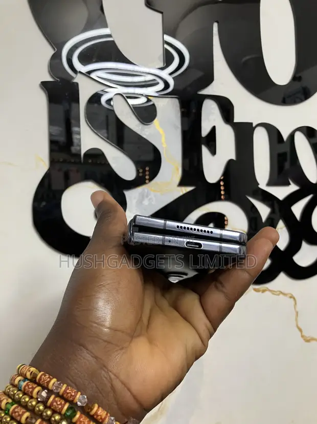 Samsung Galaxy Z Fold4 512GB Baki - 1