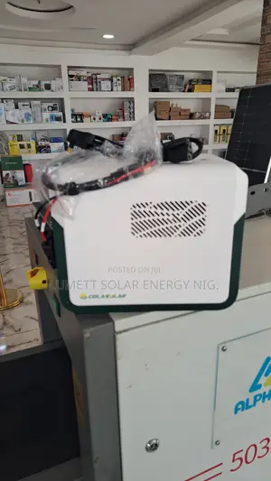 Cola 1000 Pro 1KWH 300W Backup Power Station