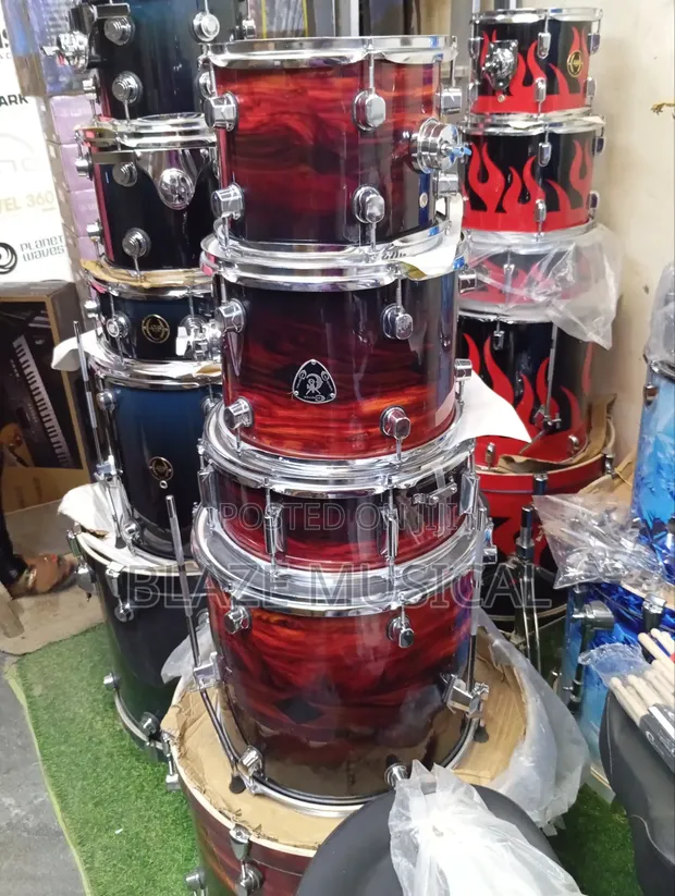 D-B C7S 5-Piece Acoustic Drum Set - Brand New - 1