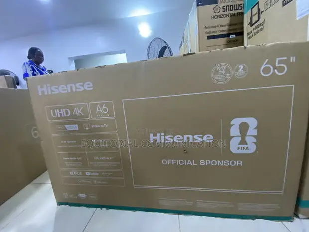 Hisense 65-Inch UHD Smart TV (65A60QXVT) - 1