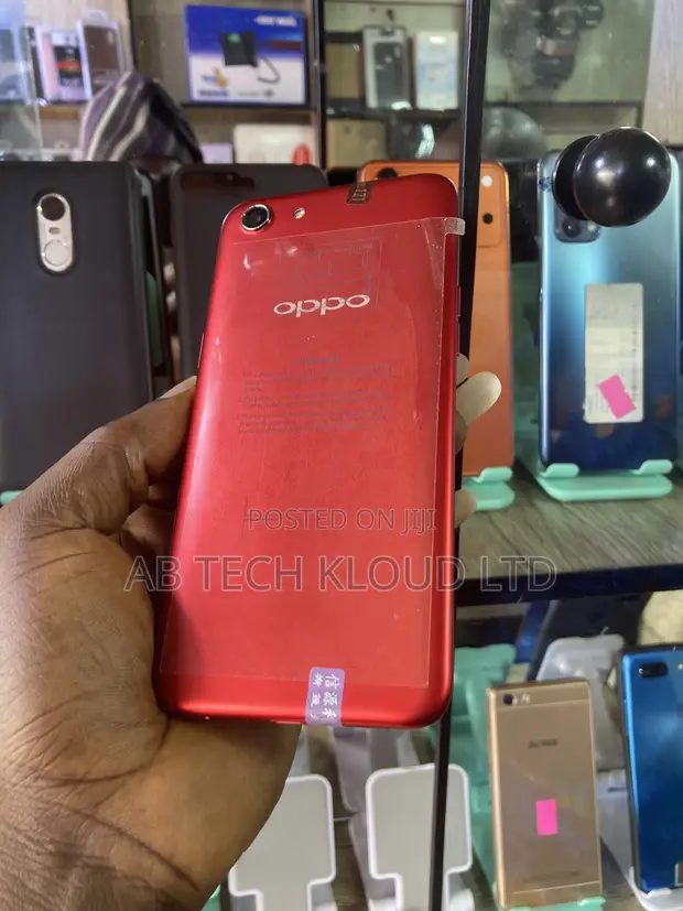 Oppo F5 64GB Red - 1
