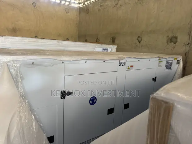 Standard 250kVA Perkins Soundproof Diesel Generator - 1