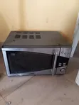 Omaha Baƙar Microwave - An Yi Amfani Da Ita - 3