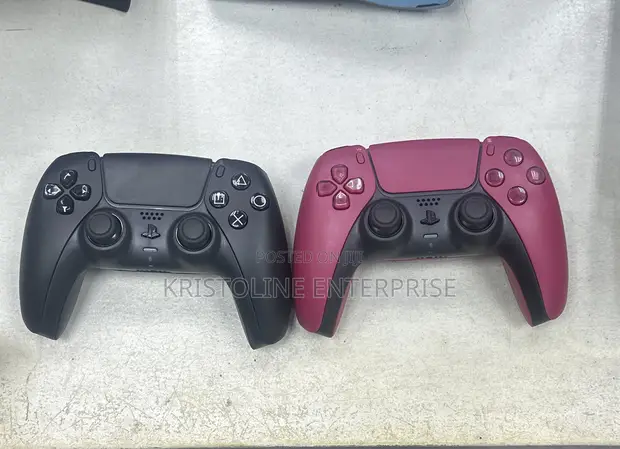 Used PS5 DualSense Controller - 1