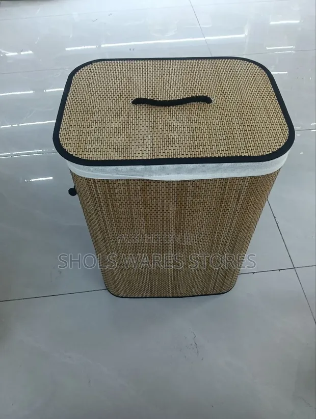 Luxury Foldable Bamboo Laundry Basket with Lid & Liner (60L) - 1