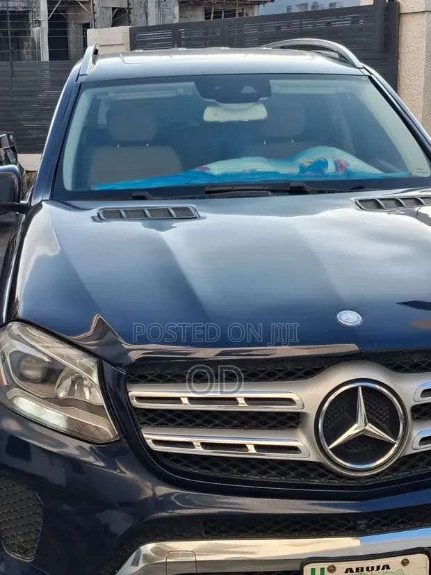 Few Months Used Mercedes-Benz GLS 450 (2017) - 1