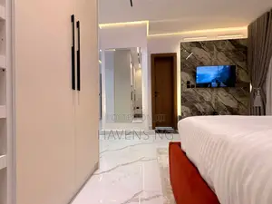 Brand New 4-Bedroom Maisonette Short Let